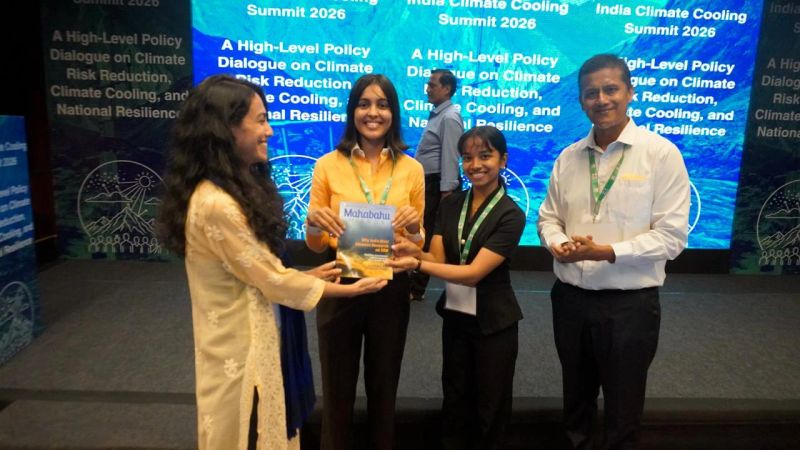 MEER representatives receiving a copy of Mahabahu at the India Climate Cooling Summit 2026